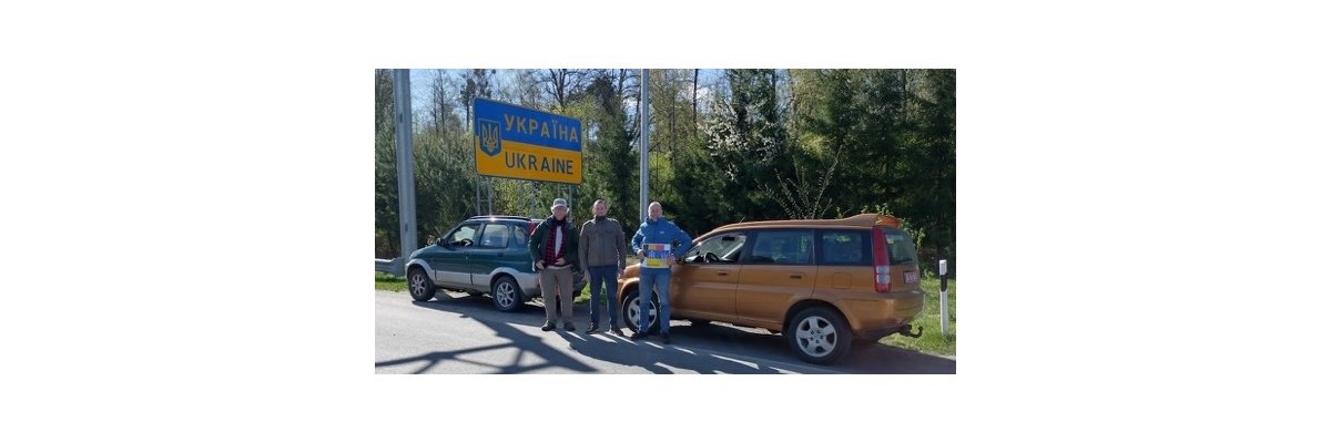 Convoy%20Apr%202026%20-%20Crossing%20Ukraine%20border%20MediumV2.jpeg