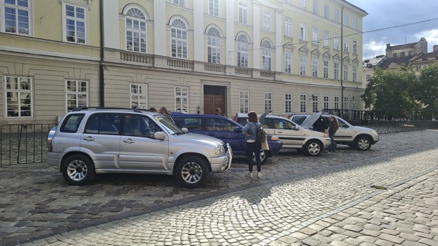 Oct2026-4carsLviv1
